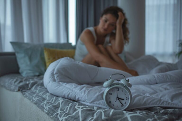 Noites mal dormidas: 4 malefícios da restrição de sono